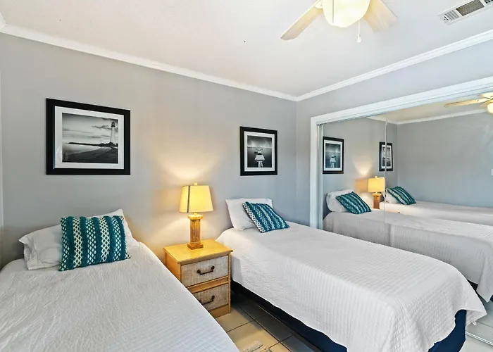 2-bedroom On W/pool Gulf Shores